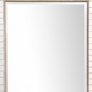 Homeroots Silver Beaded Leaf Mirror  Glass 396610