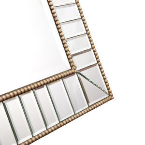 Homeroots Silver Beaded Leaf Mirror  Glass 396610