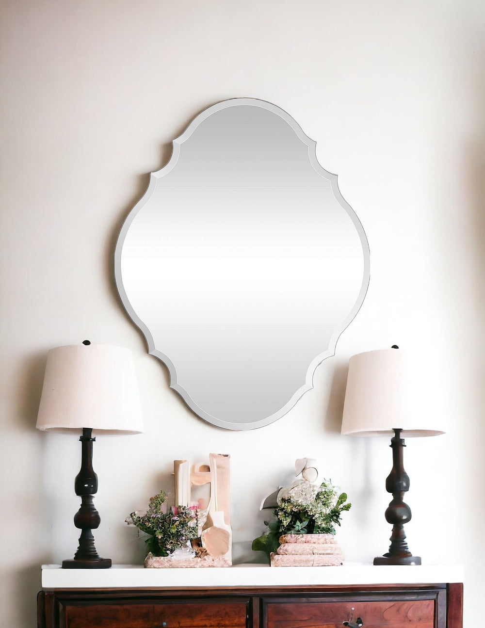 Homeroots 31" Silver Novelty Glass Framed Accent Mirror  Glass 396617