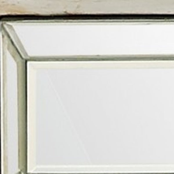 Homeroots 48" Silver Mirrored Glass Console Table   396812