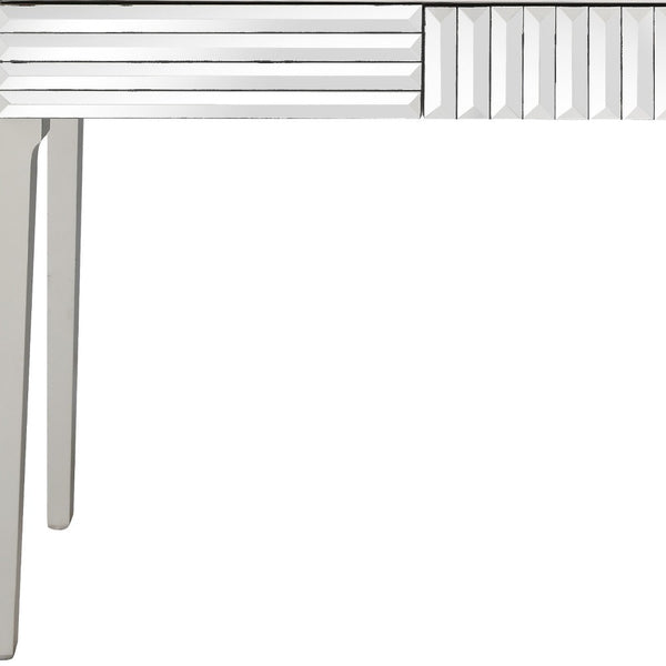 Homeroots 40" Silver Mirrored Glass Console Table   396830