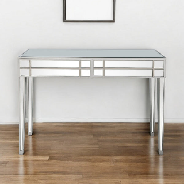 Homeroots 48" Silver Mirrored Glass Console Table   396834