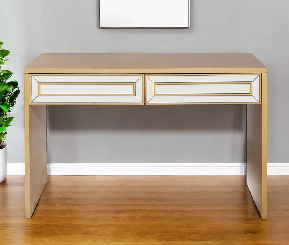 Homeroots 48" Gold Mirrored Glass Console Table   396840