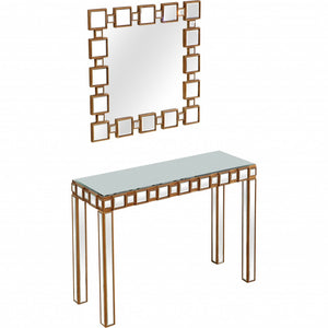 Homeroots 43" Gold Mirrored Glass Console Table   396847