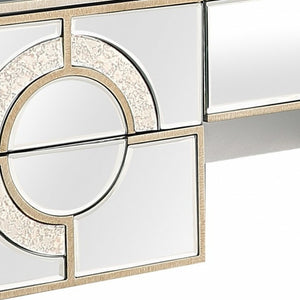 Homeroots Antiqued Crystal Console Table   396856