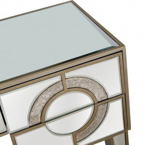 Homeroots Antiqued Crystal Console Table   396856