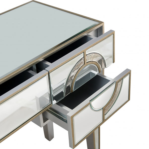 Homeroots Antiqued Crystal Console Table   396856