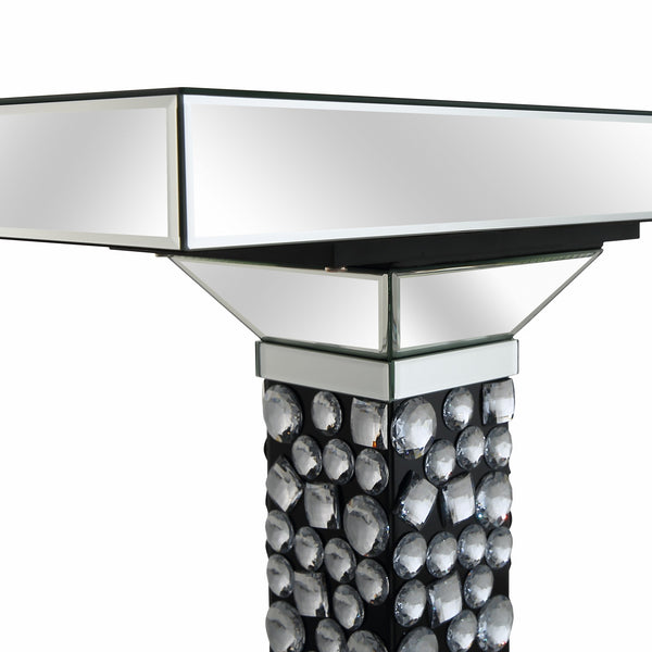 Homeroots Beaded Pestestal Console Table   396879
