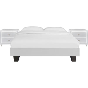 Homeroots White Platform King Bed With Two Nightstands White Wood 397012
