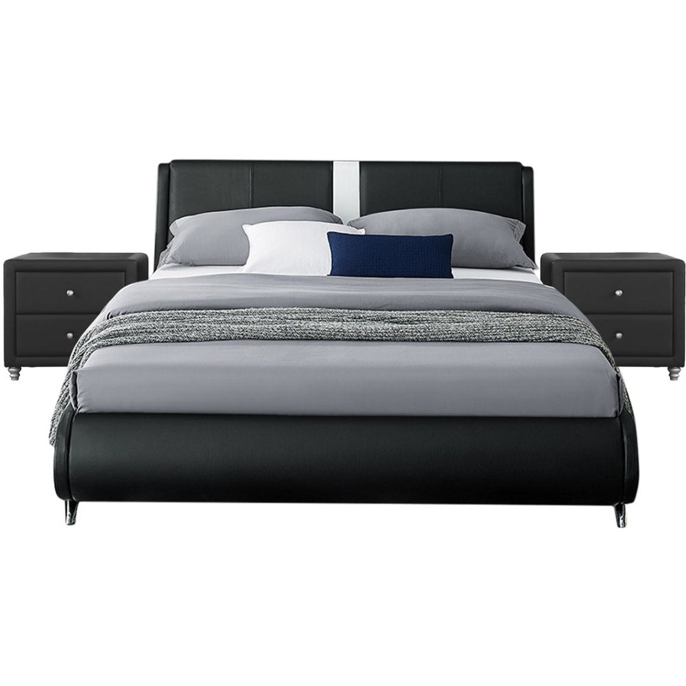 HomeRoots White Platform Bed Set with Matching Nightstands – Modern Design for Stylish Bedrooms and Comfort Black KING 397020