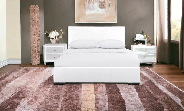 Homeroots Solid Manufactured Wood White Standard Bed Upholstered With Headboard White Wood 397062