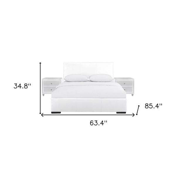 Homeroots Solid Manufactured Wood White Standard Bed Upholstered With Headboard White Wood 397063