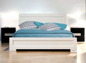 Homeroots White Wood Twin Platform Bed White Wood 397075