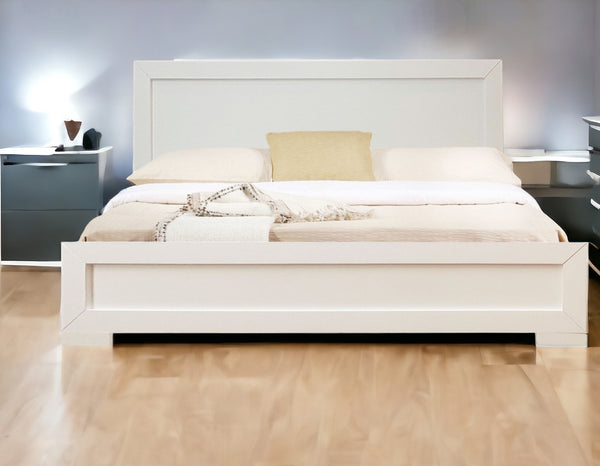 Homeroots White Solid And Manufactured Wood Full Bed Frame White Wood 397108