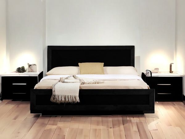 Homeroots Black Wood Queen Bed Frame Black Wood 397113