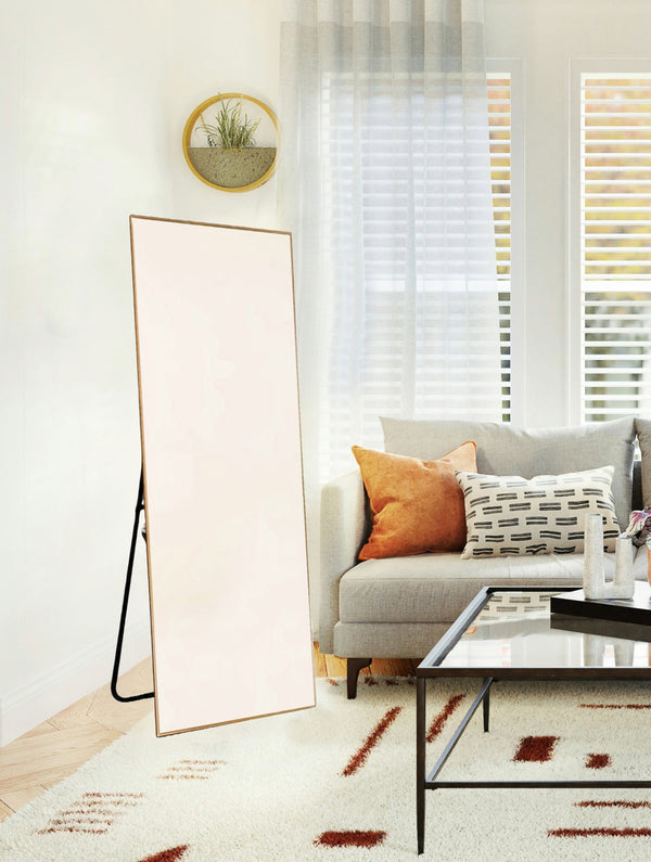 Homeroots Gold Metal Framed Gold Glass 397161