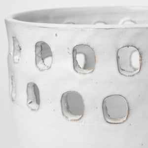 Homeroots Set Of Two White Ceramic Vases With Hollow Details  Ceramic 397536