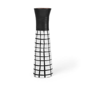 Homeroots 17" Black And White Modern Grid Ceramic Vase  Ceramic 397550