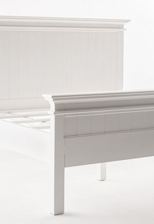 Homeroots Classic White Panel King Size Bed  Mahogany & Medium,Density Fibreboard (Mdf) 397614