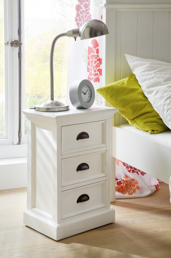 Homeroots Classic White Three Drawer Nightstand   397616