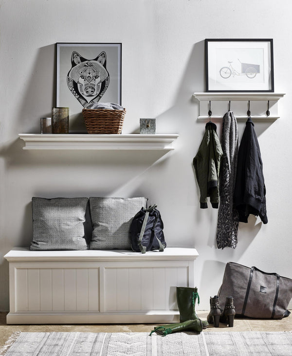 Homeroots 28" Classic White Wood Four Hook Hanging Coat Rack  Mahogany 397661