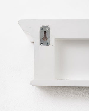 Homeroots Classic White Wood Wide Four Hook Hanging Coat Rack  Mahogany 397774