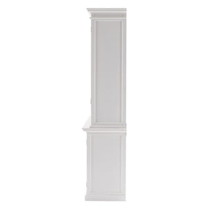 HomeRoots Classic White Kitchen Hutch - Elegant Mahogany Storage with Vintage Charm & Modern Functionality 397844