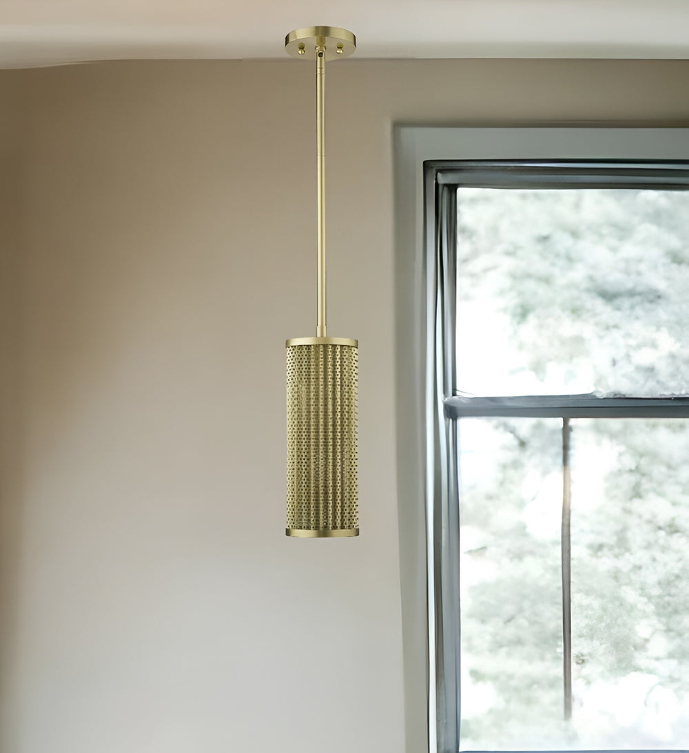 Homeroots Basetti 1-light Gold Pendant   398272