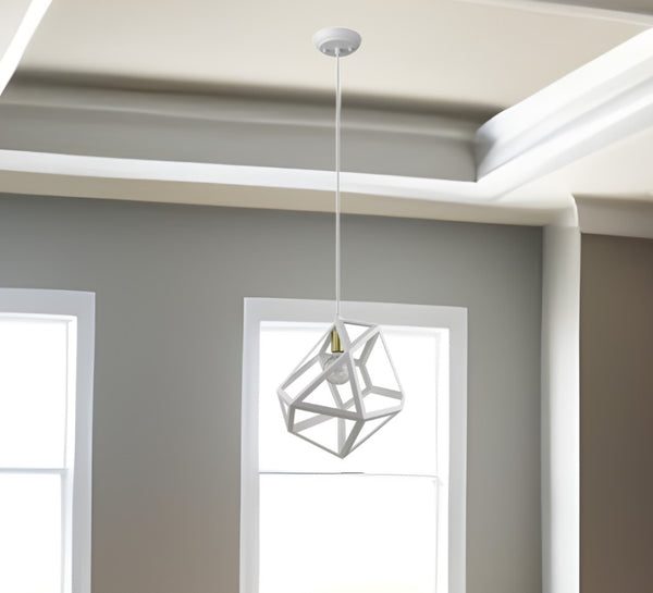 Homeroots Hedron 1-light White Pendant   398327