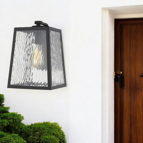 Homeroots Hirche 1-light Matte Black Wall Light   398477