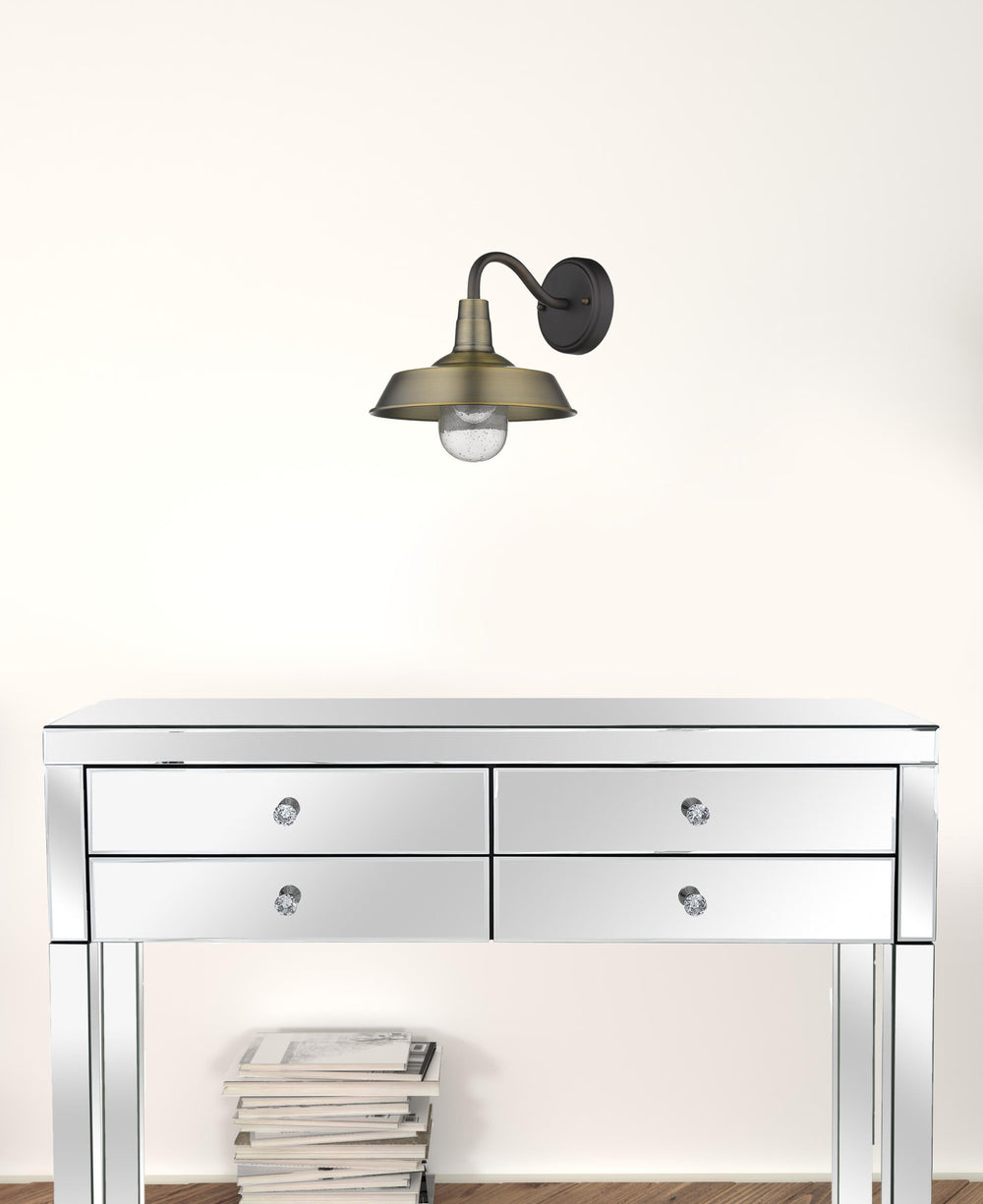 Homeroots Brushed Gold Shallow Plate Shape Wall Light   398484