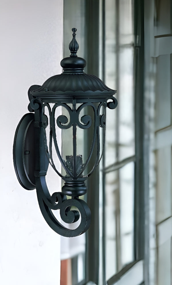Homeroots Traditional Matte Black Wall Sconce   398501