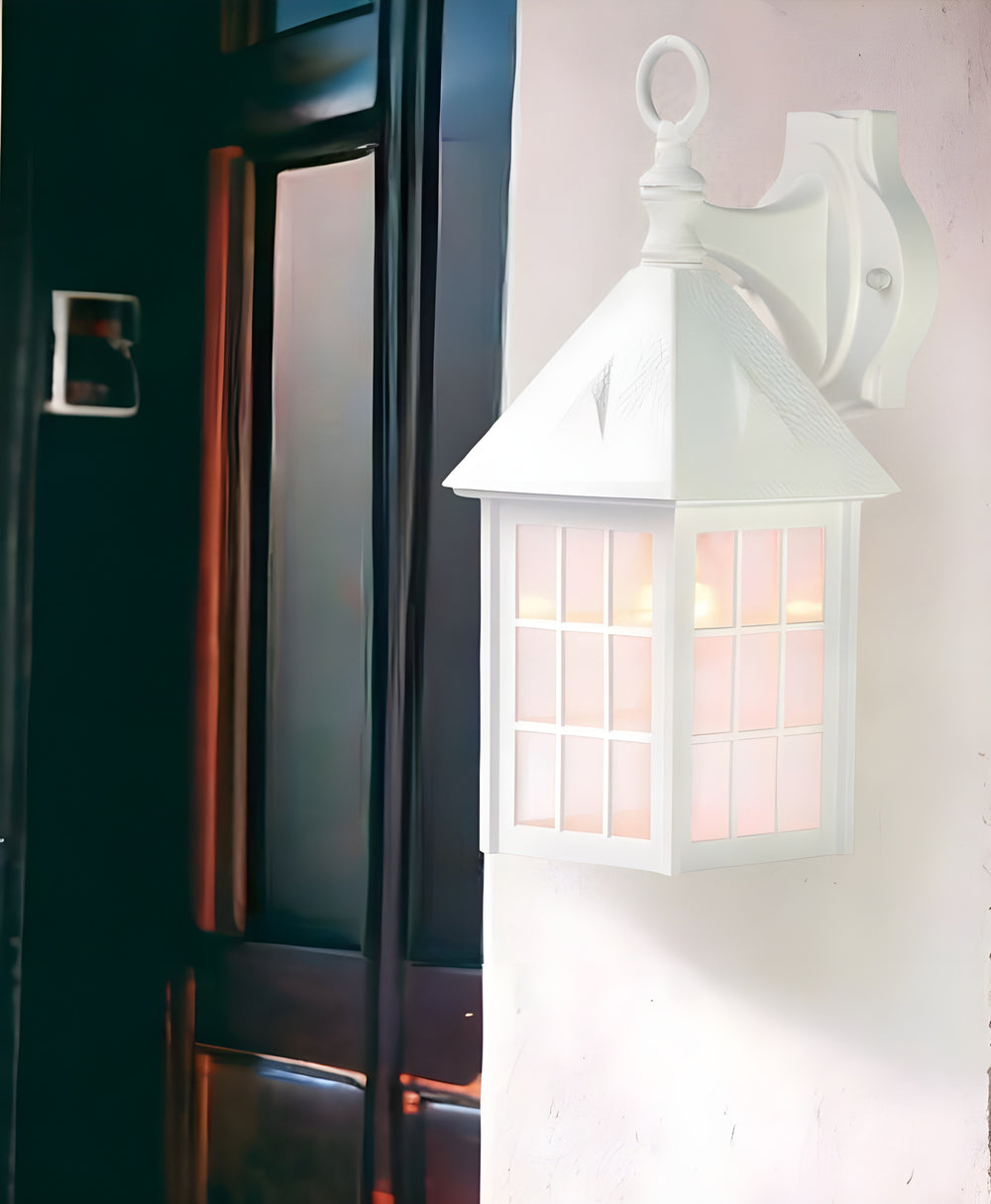 Homeroots White House Shaped Wall Light   398622
