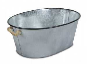 Homeroots 24" Silver Metal Oval Bucket With Rope Handles  Steel 399667