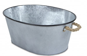 Homeroots 24" Silver Metal Oval Bucket With Rope Handles  Steel 399667