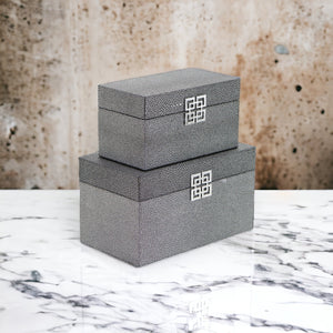 Homeroots Set Of Two Gray Wooden Boxes  Solid Wood 399677
