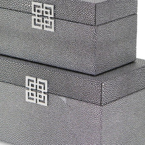 Homeroots Set Of Two Gray Wooden Boxes  Solid Wood 399677