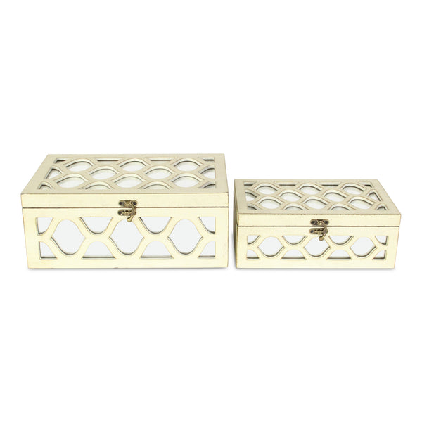 Homeroots Set Of White Quatrefoil Mirror Jewelry Storage Boxes  Solid Wood 399683