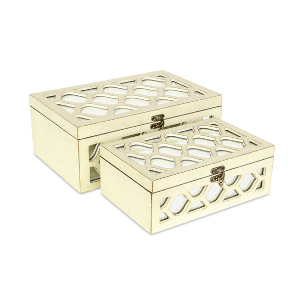 Homeroots Set Of White Quatrefoil Mirror Jewelry Storage Boxes  Solid Wood 399683