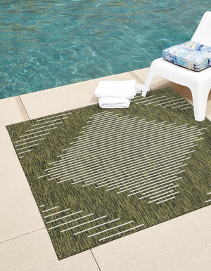 Unique Loom Outdoor Modern Tambor Machine Made Lines Rug Green, Ivory 10' 8" x 10' 8"