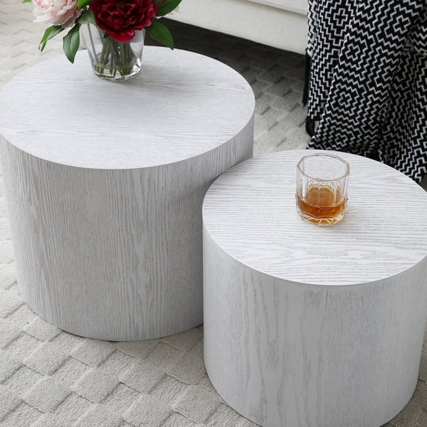 English Elm Round Nesting Coffee Tables Set of 2 Mdf Veneer White Finish for Living Room W1117P193718