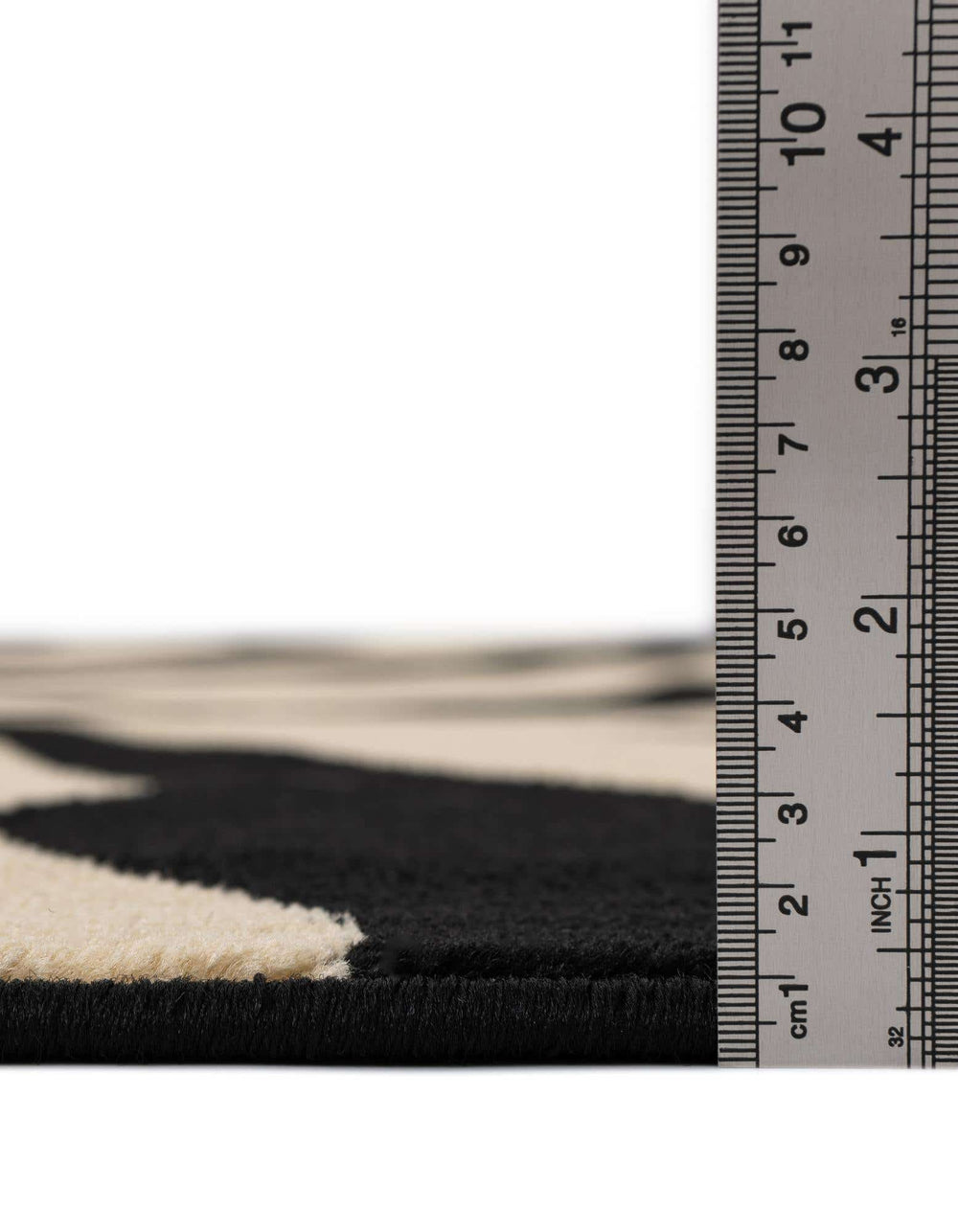 Unique Loom Wildlife Zebra Machine Made Animal Print Rug Ivory, Black/Ivory 7' 10" x 7' 10"