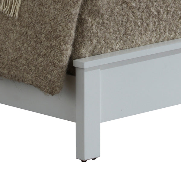 English Elm Elegant White Transitional Bed: Stylish Comfort & Versatility For Any Bedroom Decor – Easy Assembly! B078S00268