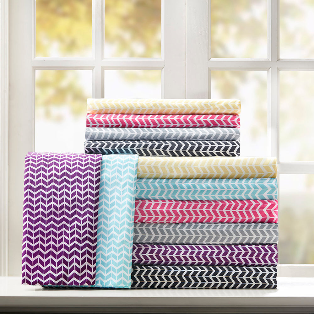 Intelligent Design Chevron Casual Printed Microfiber Sheet Set ID20-295 Pink