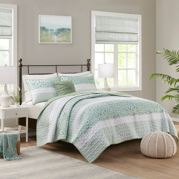 JLA Home Madison Park - 4 Piece Seersucker Quilt Set with Floral Botanical Prints, Hypoallergenic, Machine Washable Comfort Green MP13-8206