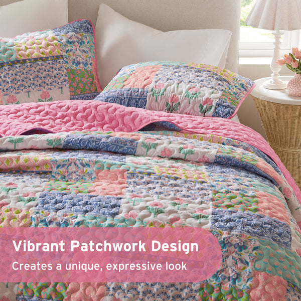 English Elm 4-Piece Full/Queen Quilt Set Pink Floral Coverlet with 2 Shams & Throw Pillow, Soft Microfiber Comfort B035P408452