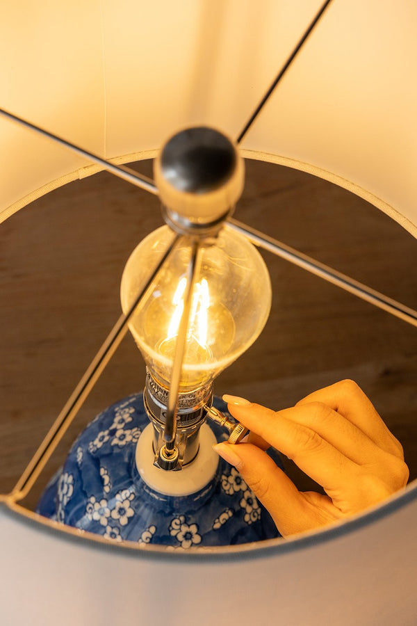 English Elm D13x25.7" Two-Tier Round Blue & White Ceramic Vase Lamp — Bold Patterned Accent Light for Tablescapes W2078P324061