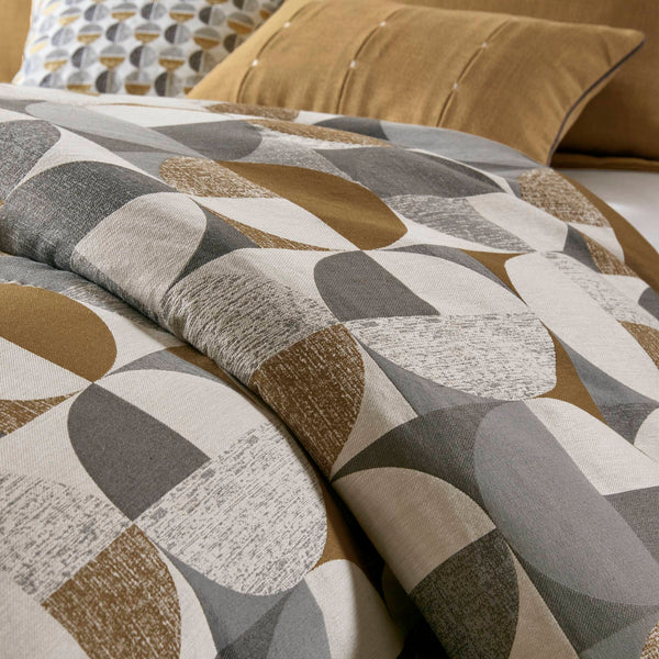 English Elm 9 King Jacquard Oversized Duvet Comforter Set with Shams & Decorative Pillows – Luxurious Bedding Ensemble Gold 23.23 L x 19.68 W x 16.93 H B035P319228