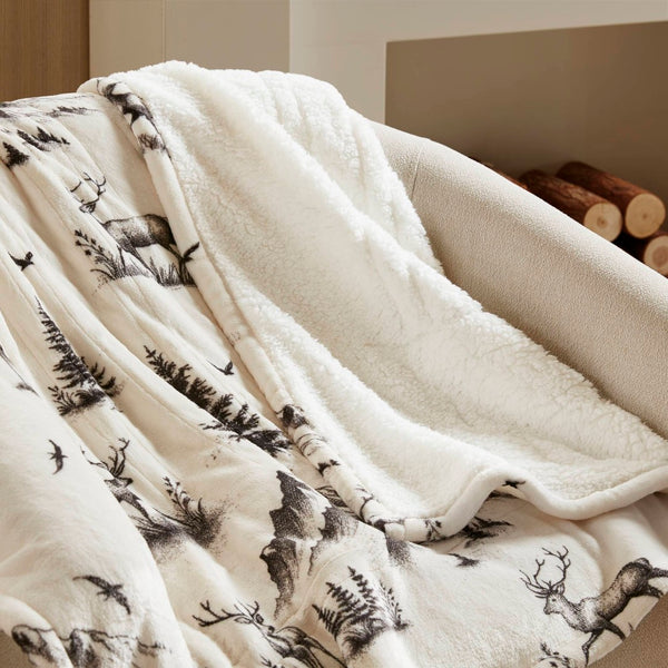 English Elm 1-piece Aztec Heated Throw with 12 Settings Auto Shutoff Soft Ivory Boho Blanket B035P408333