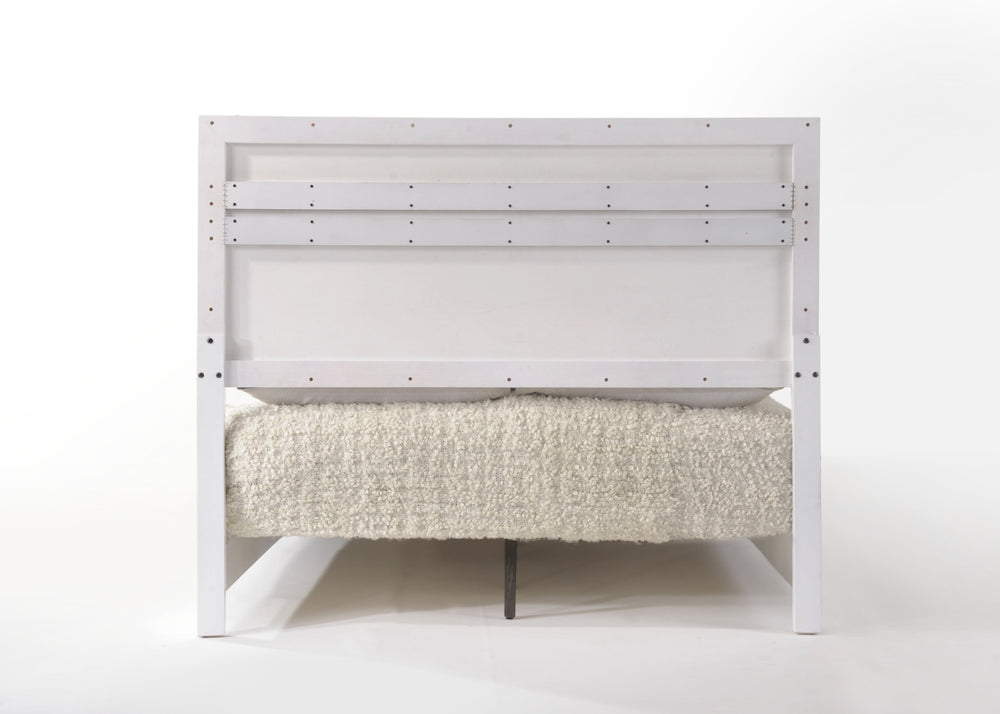 English Elm Naima Sleek High Gloss Queen Bed with Sparkling Acrylic Headboard, Chrome Block Legs, Modern Design White 84 L x 10 W x 3 H B2726S00216